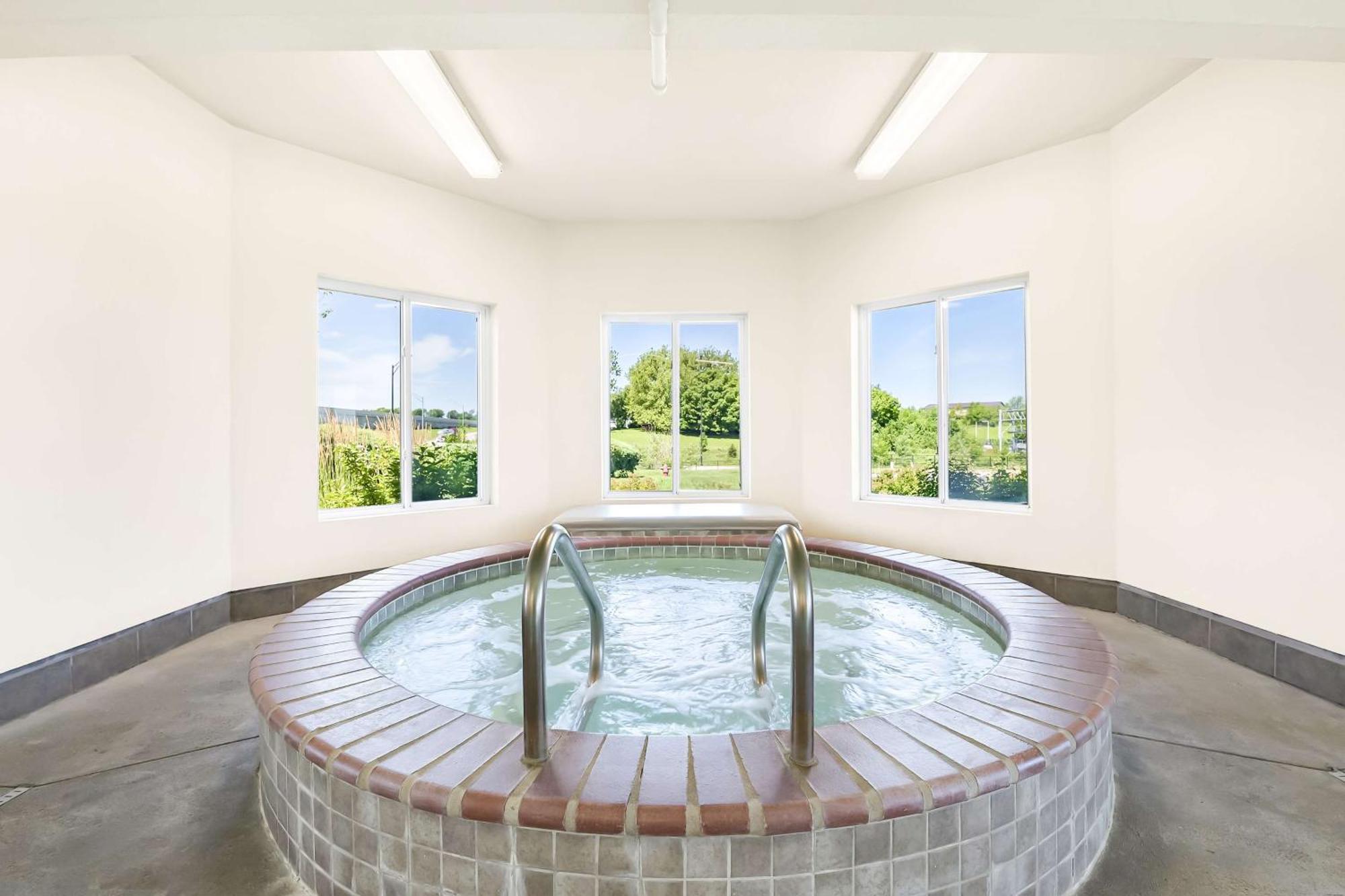 Best Western Nebraska City Inn Bagian luar foto